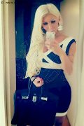 Stoccarda  Edona James  004917643938523 foto selfie 9