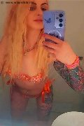 Ferrara  Larissa 376 20 53 675 foto selfie 1